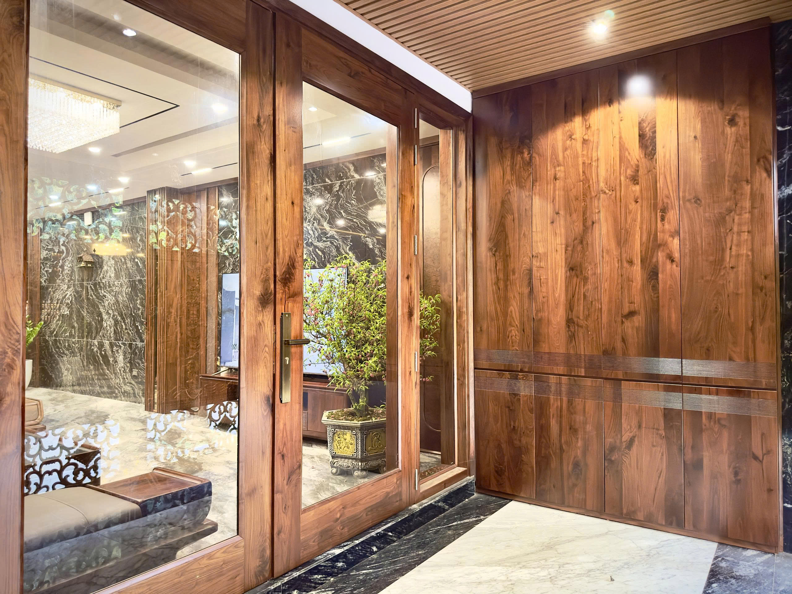 z6878247270353_9b596206419f8cf985281f15a4909018