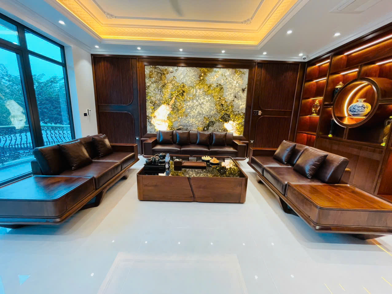 z7233002553002_5aece543d1d034b71844ccc77ceb053c