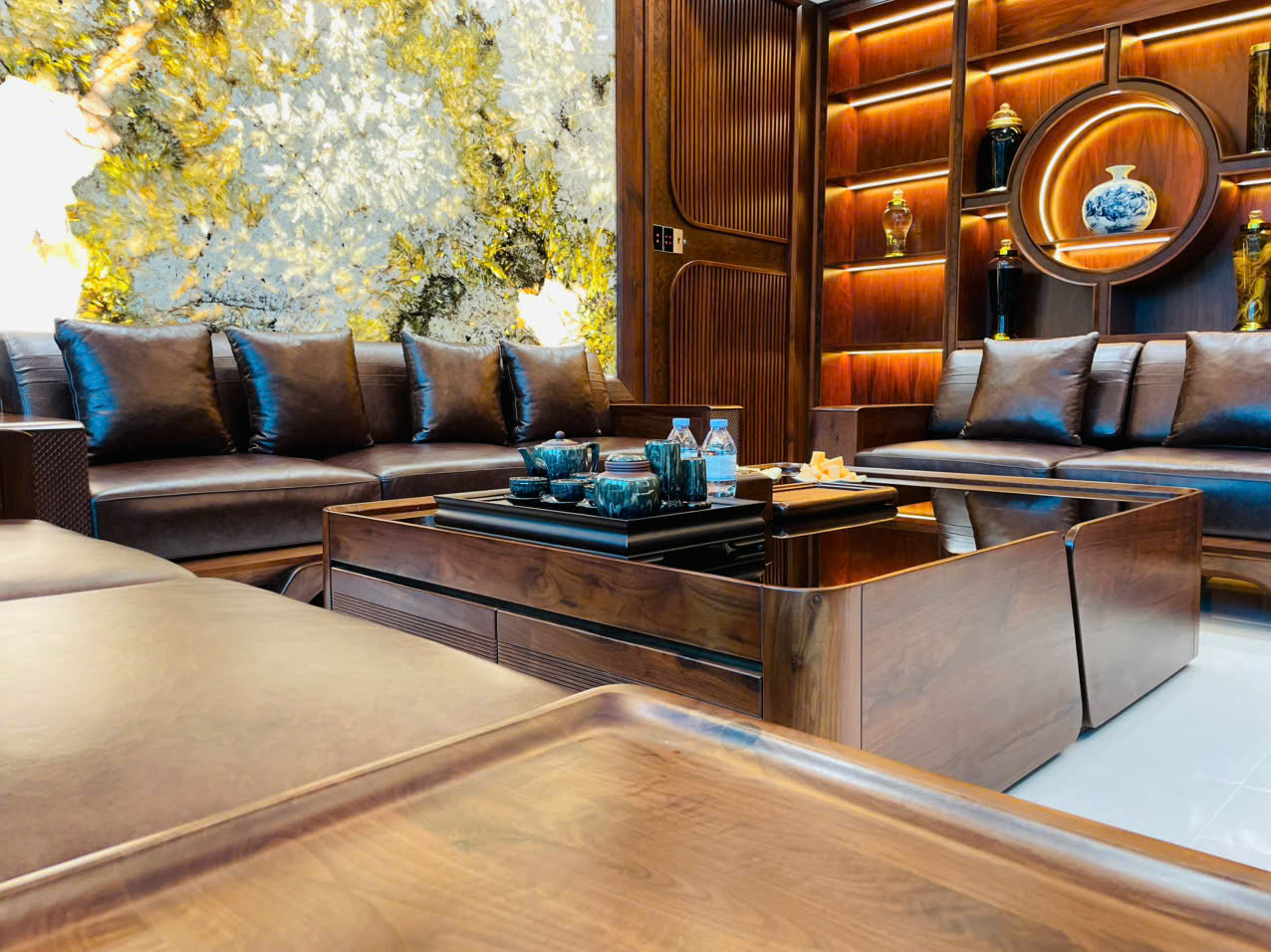 z7233002572312_6376f6e338035009739cee7d41cd7061