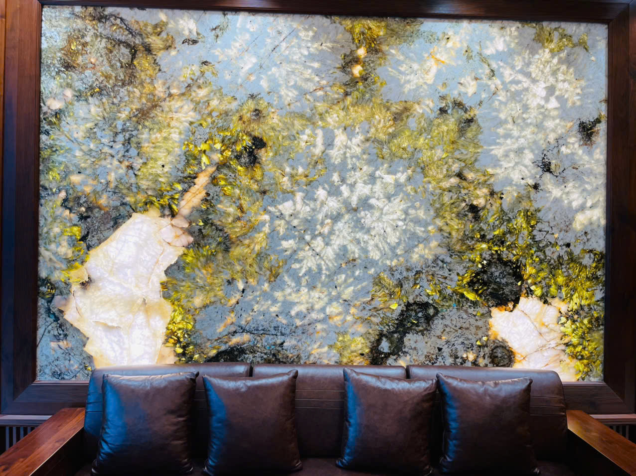 z7233002718375_3a5b5fd08b42d17731cddf554adcc308