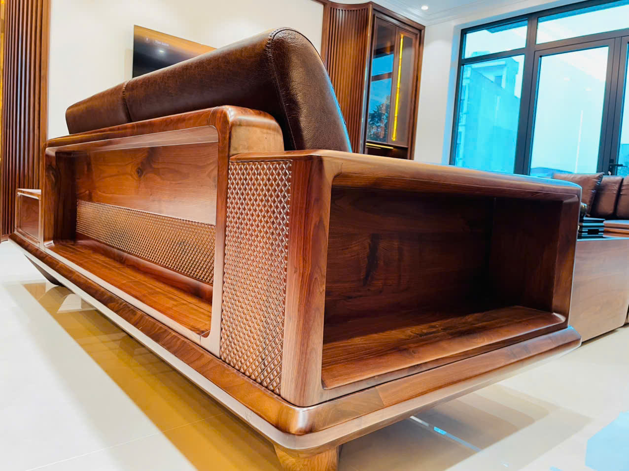 z7233002746373_a0a90f629656fefae223bd665798f710